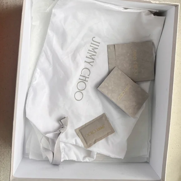 Jimmy Choo Ivette Nude 37.5 - Picture 6 of 7